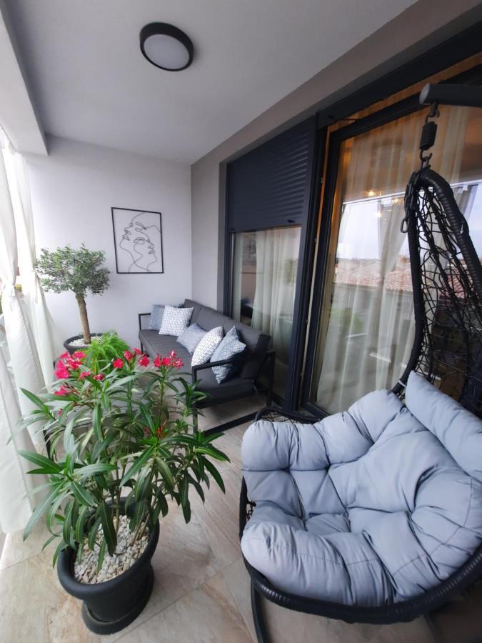 Enjoy Pula - New Apt With Terrace And Free Parking Garage ภายนอก รูปภาพ